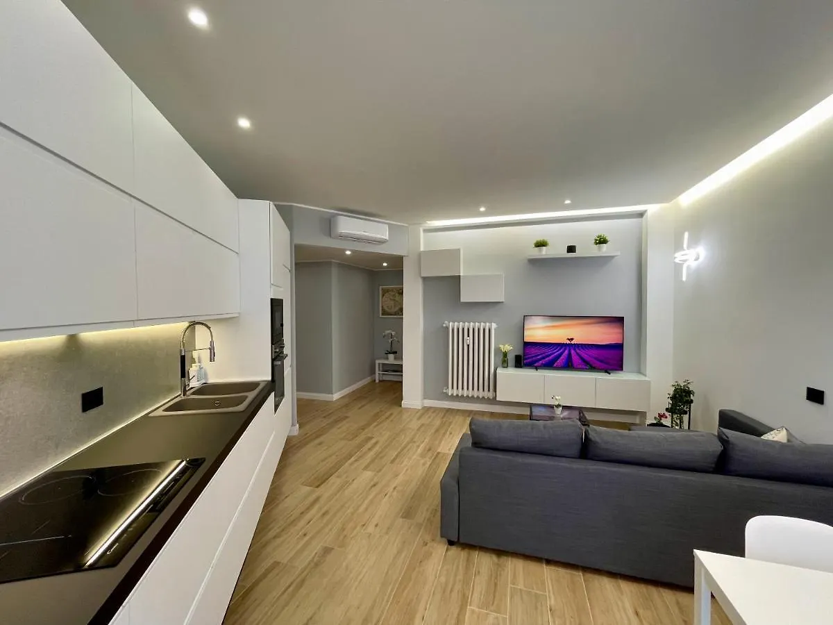 Luxury Downtown - Milan Mf Apartments